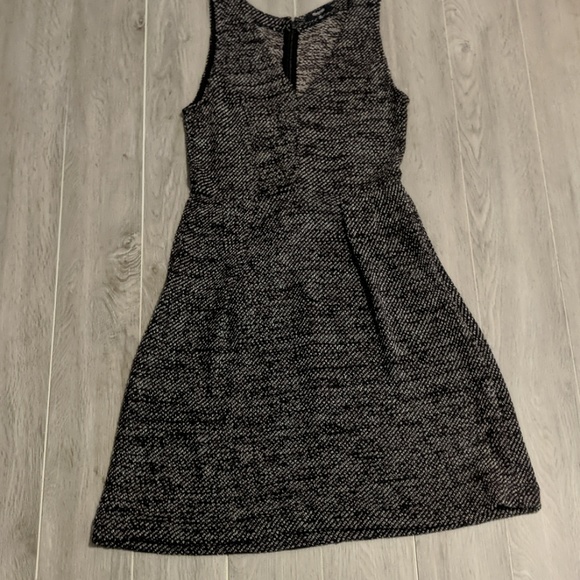 Madewell Dresses & Skirts - Madewell Timeless Classic Dress